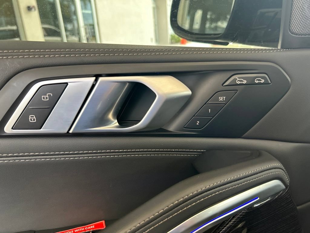 Used 2026 BMW X6 xDrive40i AWD/4WD image 43