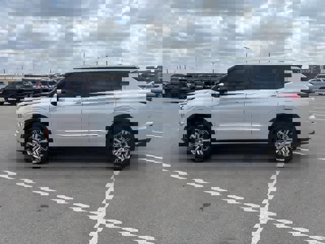 Used 2022 Mitsubishi Outlander ES image 2