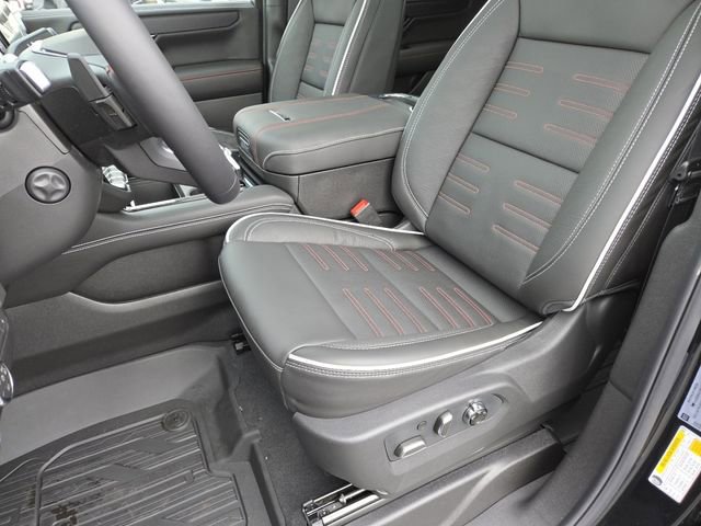 New 2026 GMC Yukon XL AT4 Ultimate w/ LPO, Illumination Package image 38