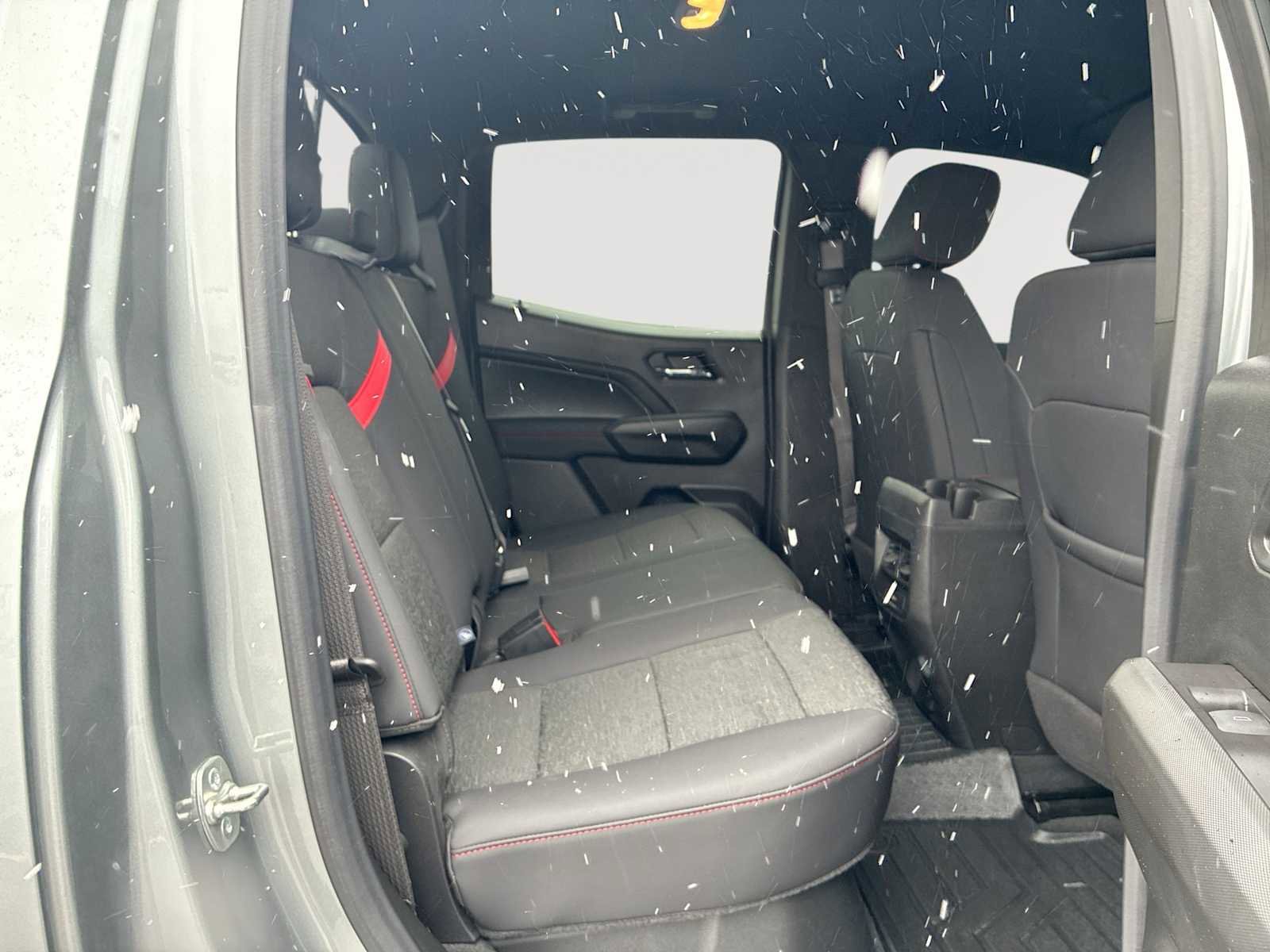 Certified 2024 Chevrolet Colorado Z71 w/ Z71 Convenience Package 2 image 27