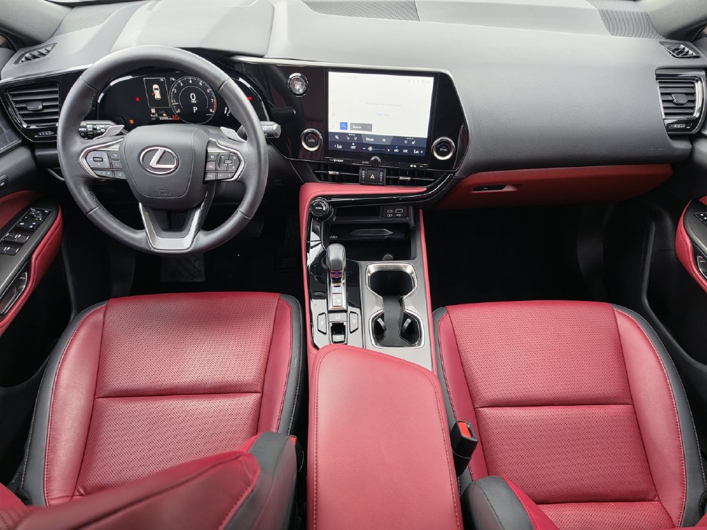 Used 2024 Lexus NX 250 FWD image 12