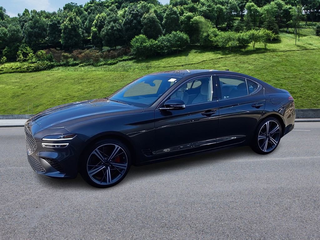 Used 2025 Genesis G70 2.5T w/ Sport Prestige Package image 4