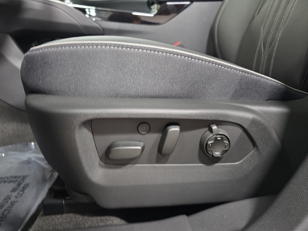 New 2026 Buick Envision Avenir AWD/4WD image 34