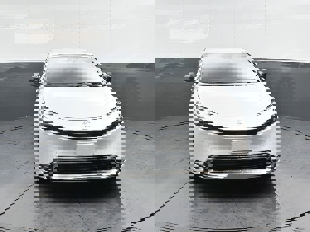 New 2026 Toyota Prius Plug-In Hybrid image 5