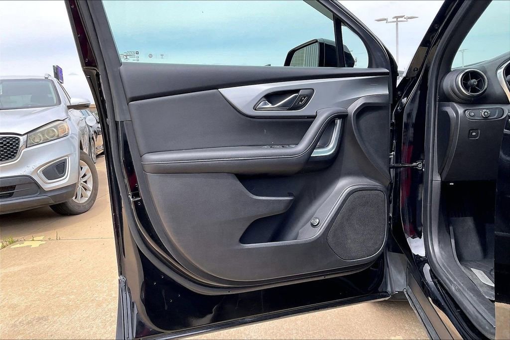 Used 2020 Chevrolet Blazer LT FWD image 22