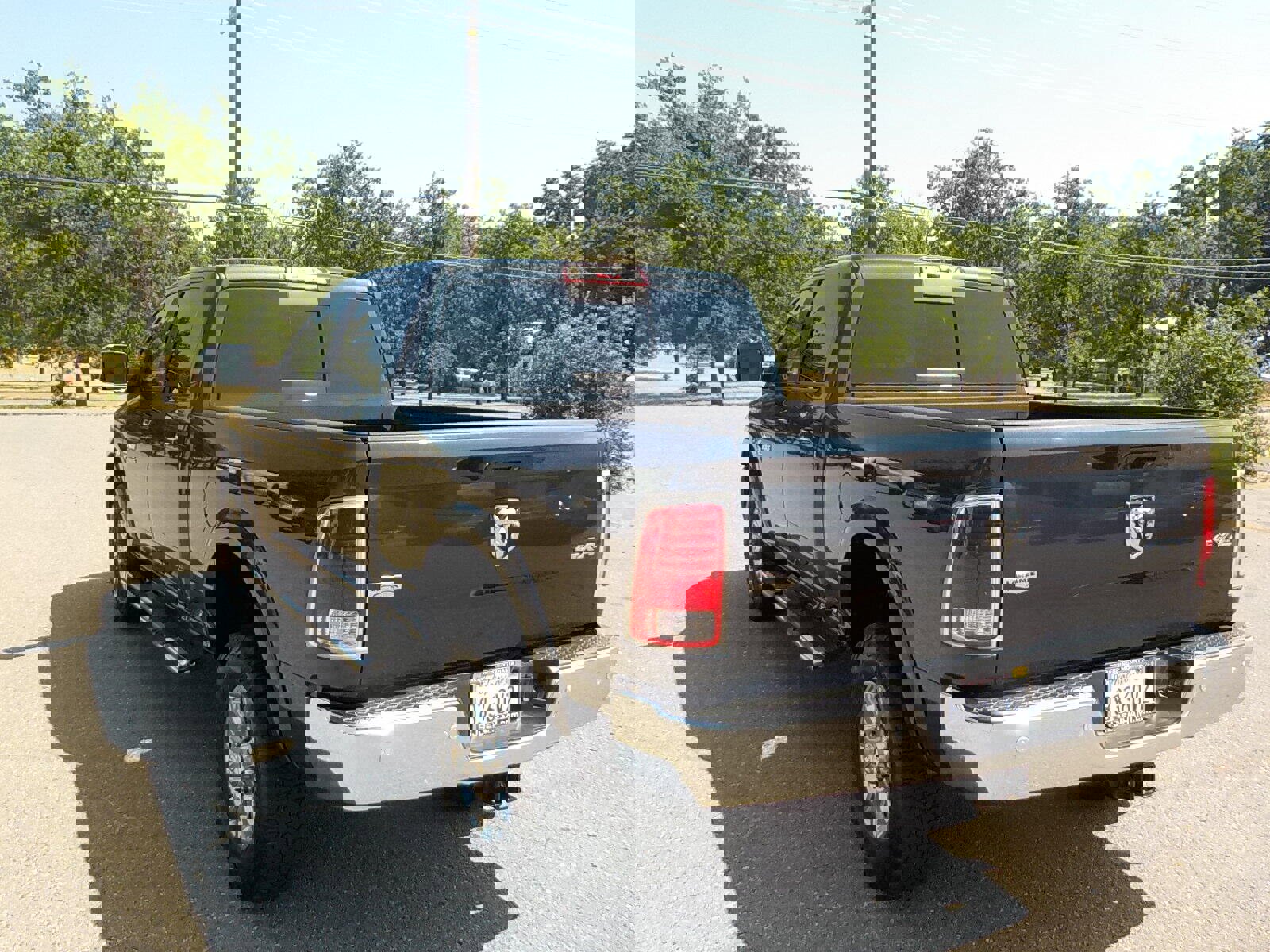 Used 2018 RAM 2500 Laramie w/ Convenience Group image 11