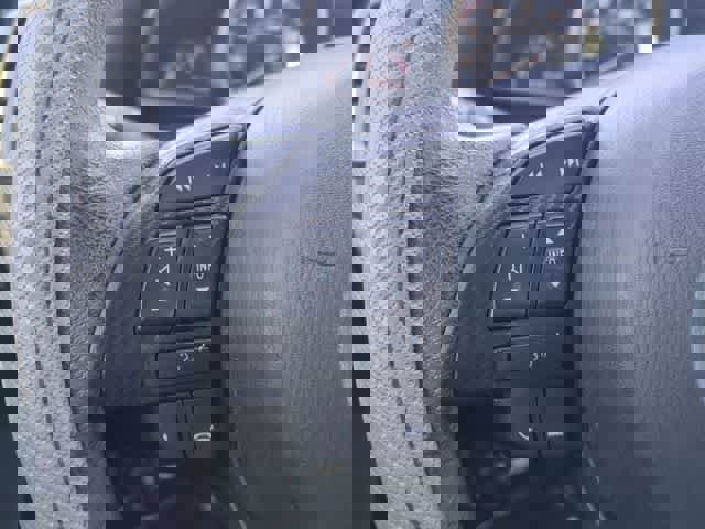 Used 2016 MAZDA MAZDA3 i Sport image 21