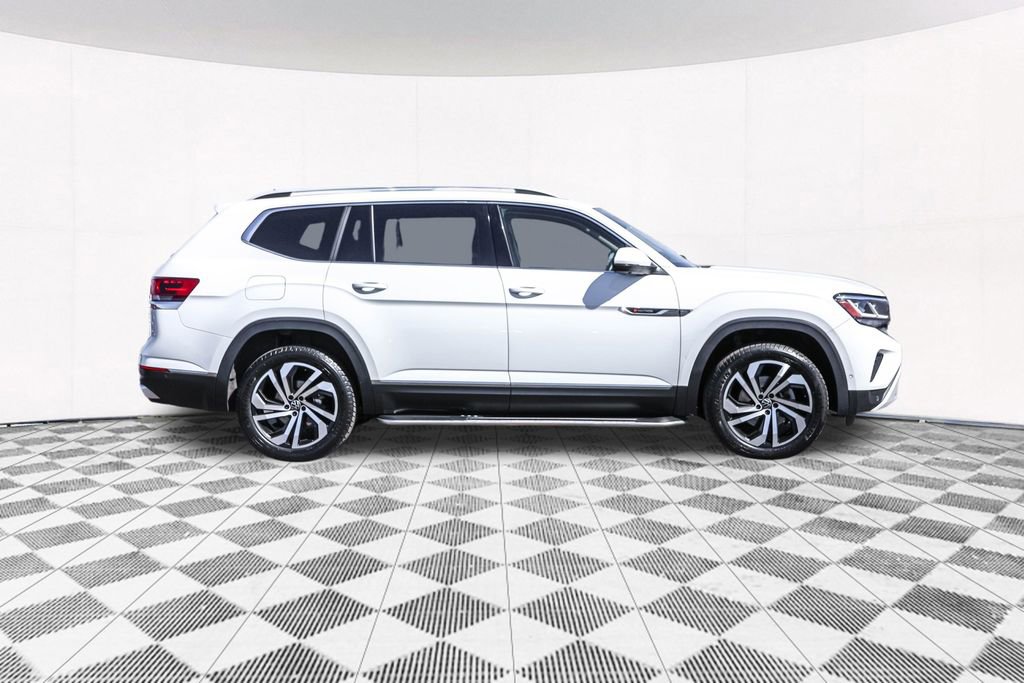 Used 2021 Volkswagen Atlas SEL Premium image 11