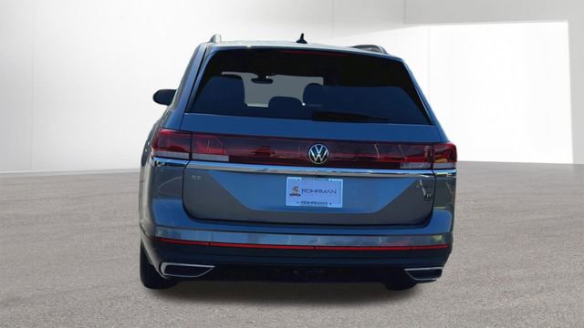 Used 2024 Volkswagen Atlas SE image 8
