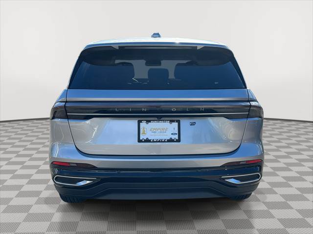 Used 2025 Lincoln Nautilus Premier w/ Equipment Group 102A AWD/4WD image 4