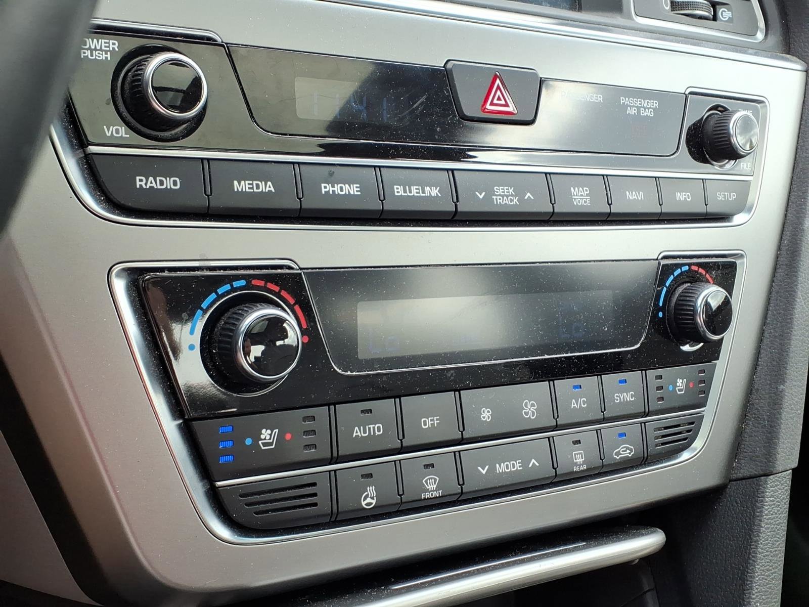 Used 2015 Hyundai Sonata Limited w/ Option Group 05 image 14