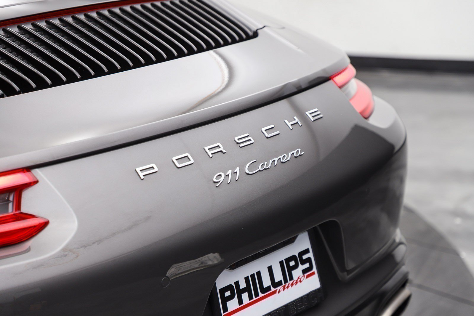Used 2019 Porsche 911 Carrera image 12