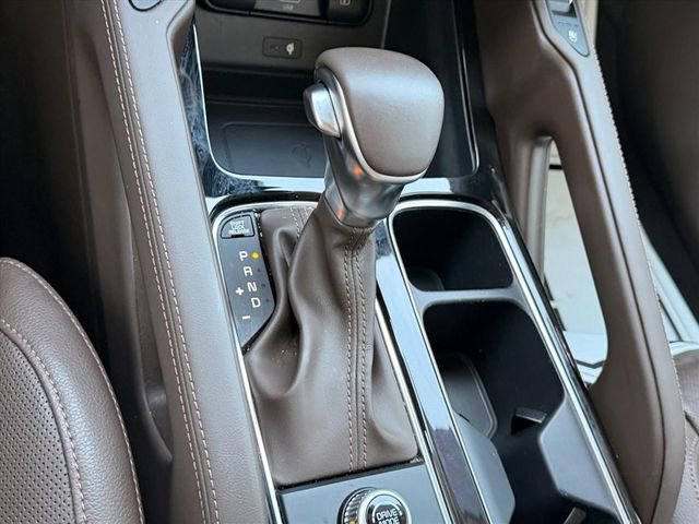 Used 2022 Kia Telluride SX w/ Towing Package image 25