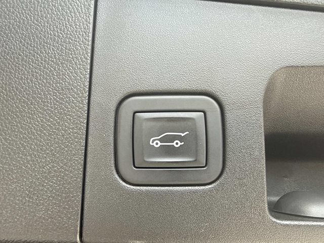 Certified 2025 Cadillac XT4 Premium Luxury AWD/4WD image 55