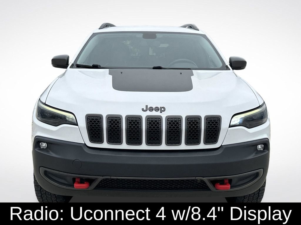 Used 2019 Jeep Cherokee Trailhawk image 3