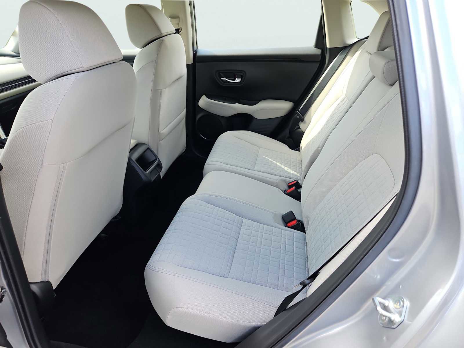 Certified 2023 Honda HR-V LX image 27