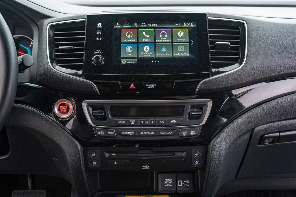 Certified 2022 Honda Pilot Black Edition image 30