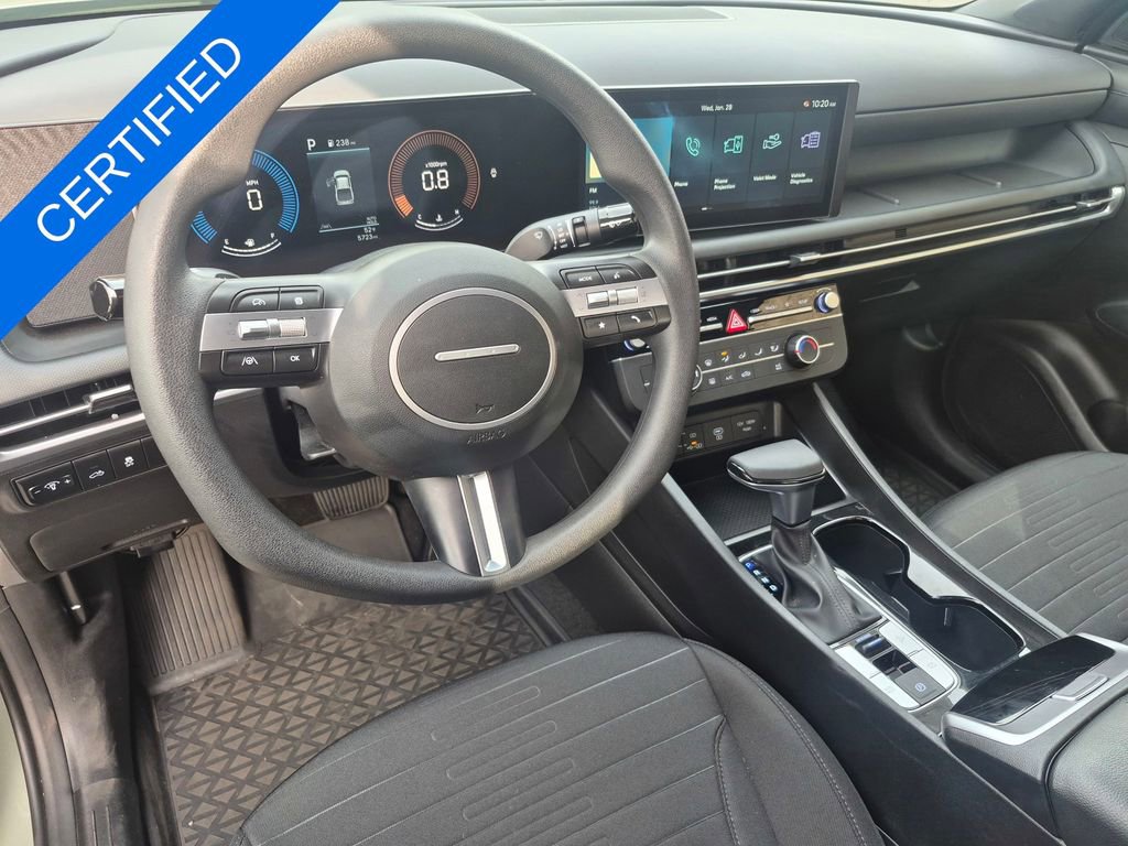 Used 2025 Hyundai Santa Cruz SE image 25