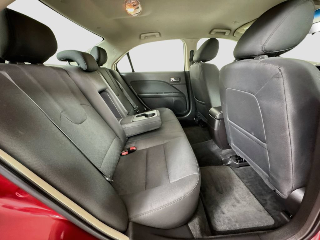 Used 2011 Ford Fusion SE w/ 201A Rapid Spec Order Code FWD image 25