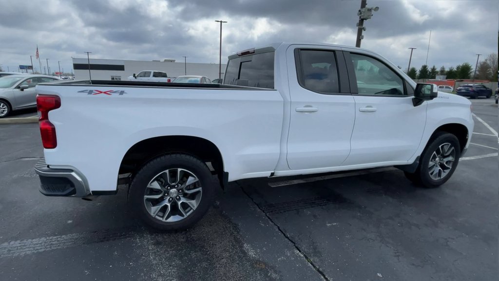 Used 2023 Chevrolet Silverado 1500 LT w/ All Star Edition Plus AWD/4WD image 2