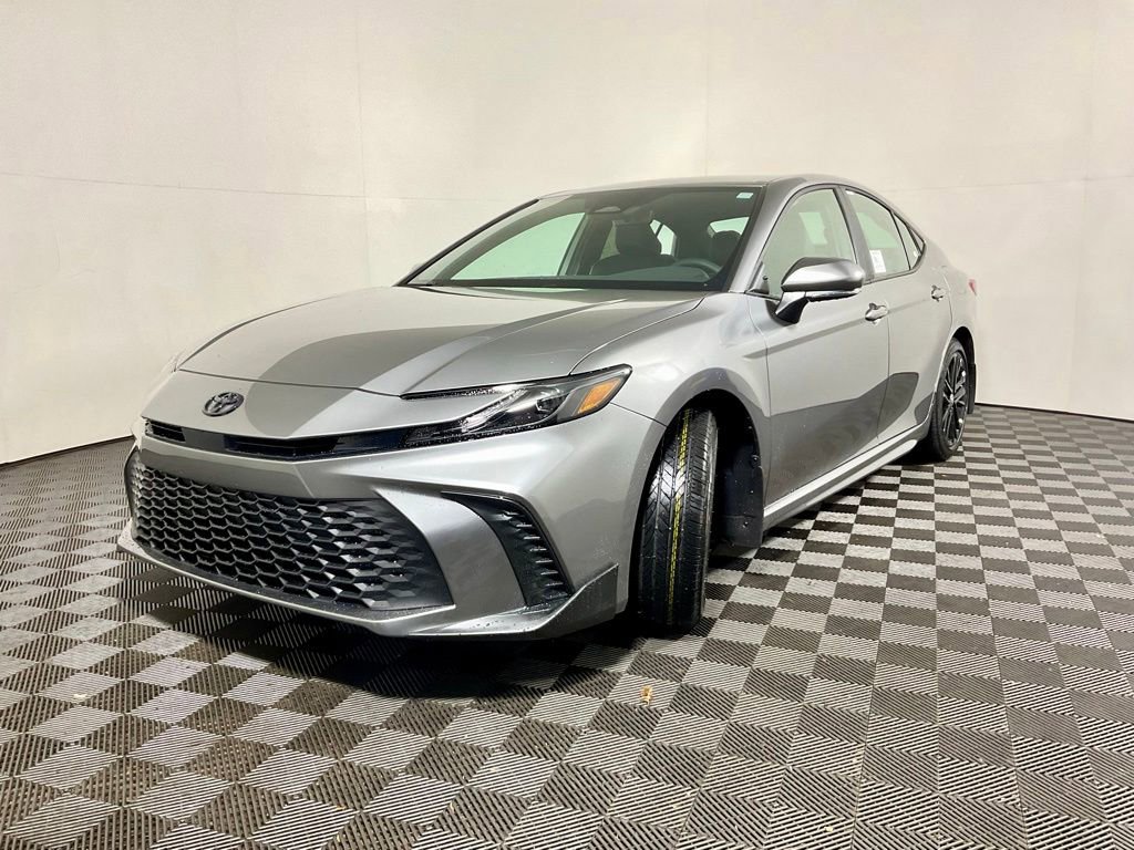 New 2026 Toyota Camry SE FWD image 2