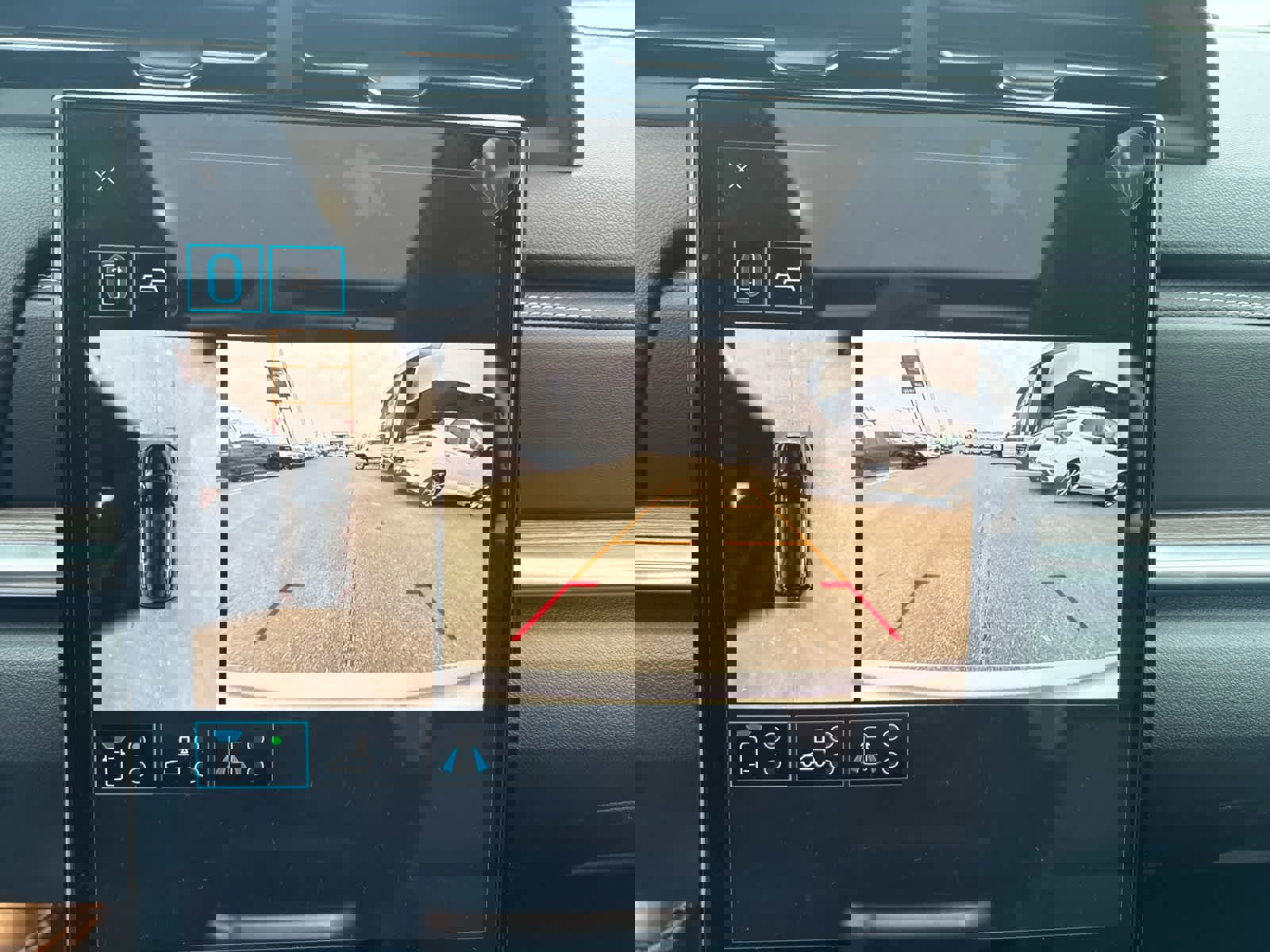 New 2026 GMC Terrain Denali w/ LPO, Floor Liner Package AWD/4WD image 19