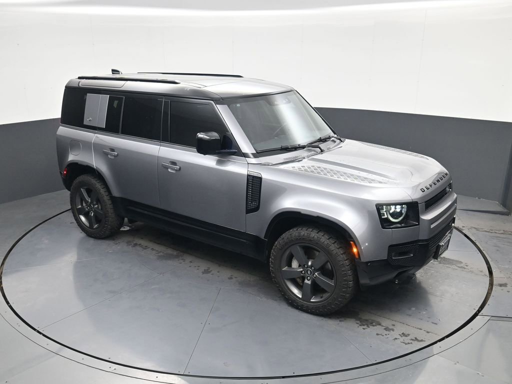 Used 2022 Land Rover Defender 110 X-Dynamic SE image 27