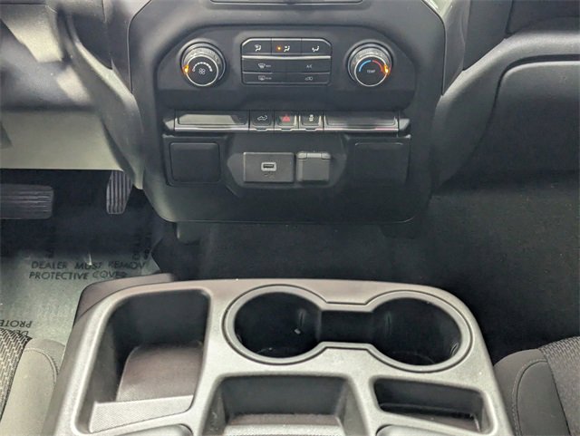 Used 2020 Chevrolet Silverado 1500 Custom w/ Custom Value Package image 12