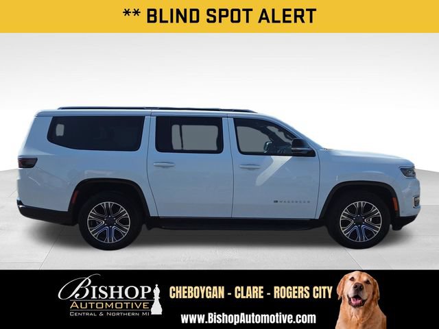 Used 2023 Jeep Wagoneer L Series II AWD/4WD image 13