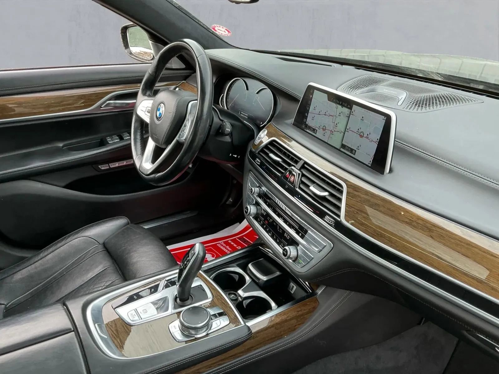 Used 2016 BMW 750i xDrive image 20