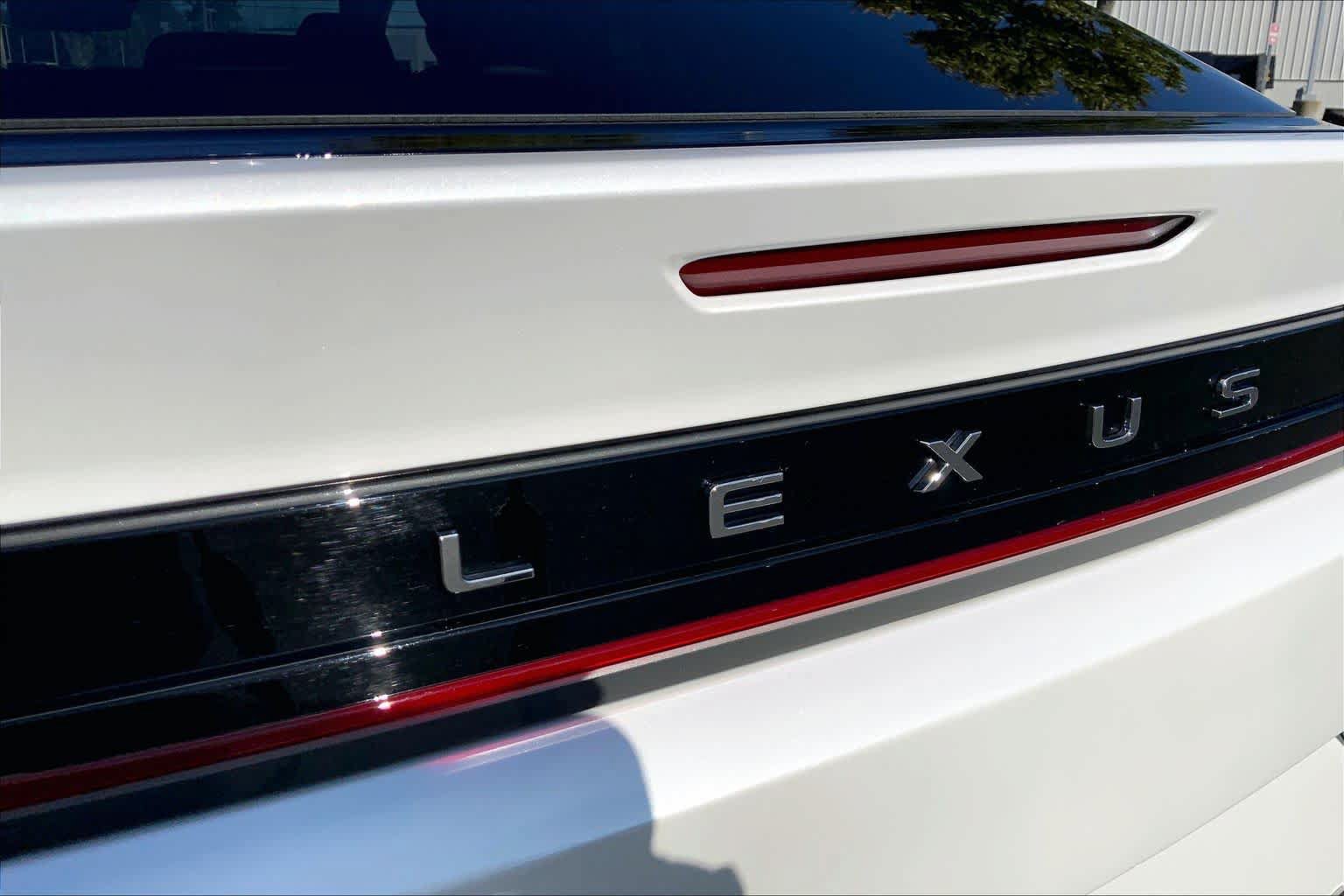 Used 2026 Lexus RZ 450e AWD w/ Technology Package image 30