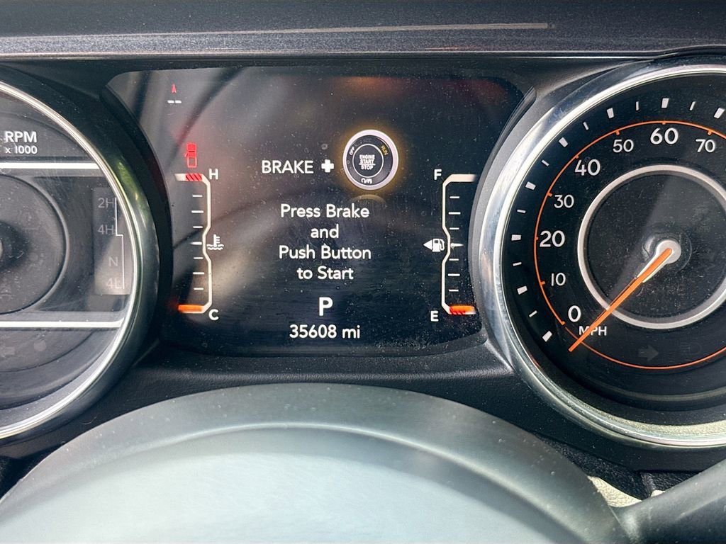 Used 2022 Jeep Gladiator Sport image 13