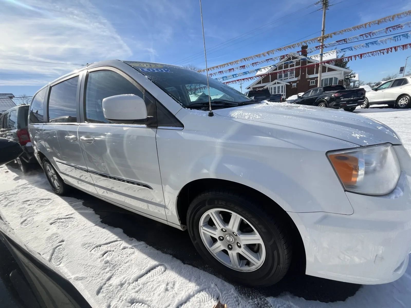 Used 2012 Chrysler Town & Country Touring w/ Entertainment Group #1 image 7