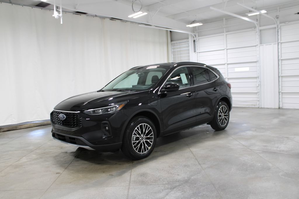 New 2025 Ford Escape SE w/ PHEV Premium Package image 3