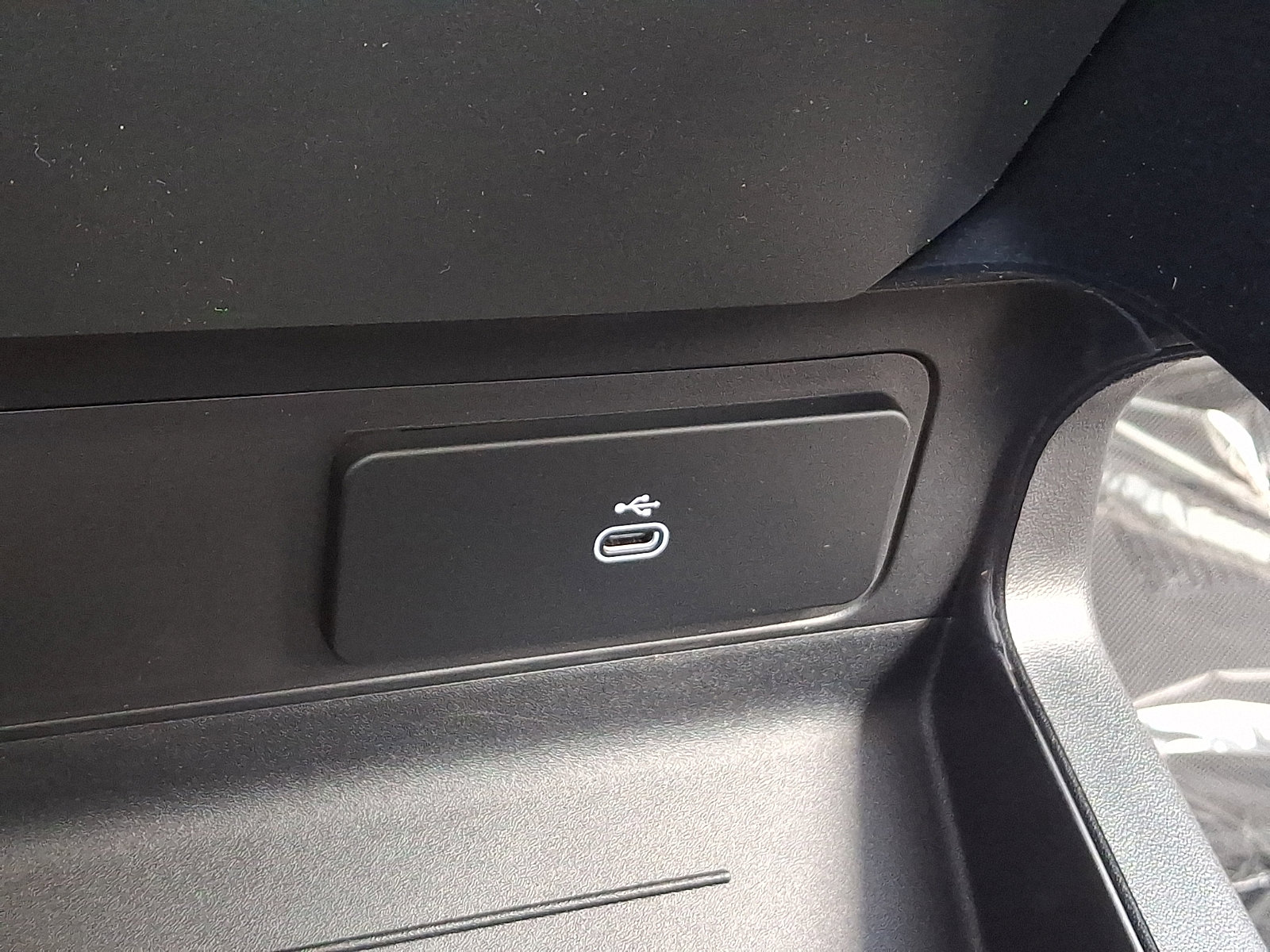 New 2026 Land Rover Defender 110 S AWD/4WD image 18