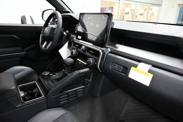 New 2025 Toyota 4Runner TRD Off-Road Premium image 14