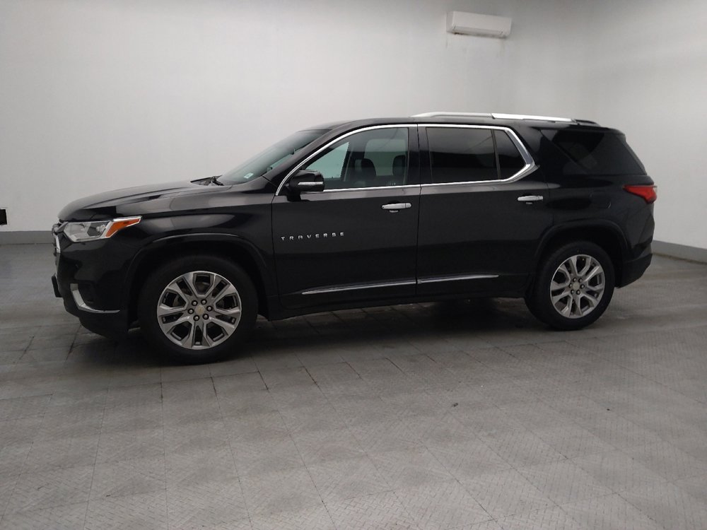 Used 2018 Chevrolet Traverse Premier w/ Driver Confidence II Package FWD image 2