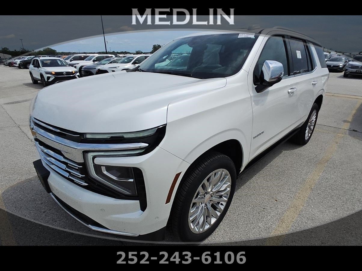 Used 2025 Chevrolet Tahoe Premier AWD/4WD image 1
