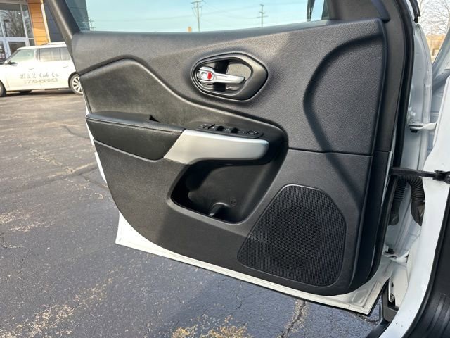 Used 2022 Jeep Cherokee Latitude image 20