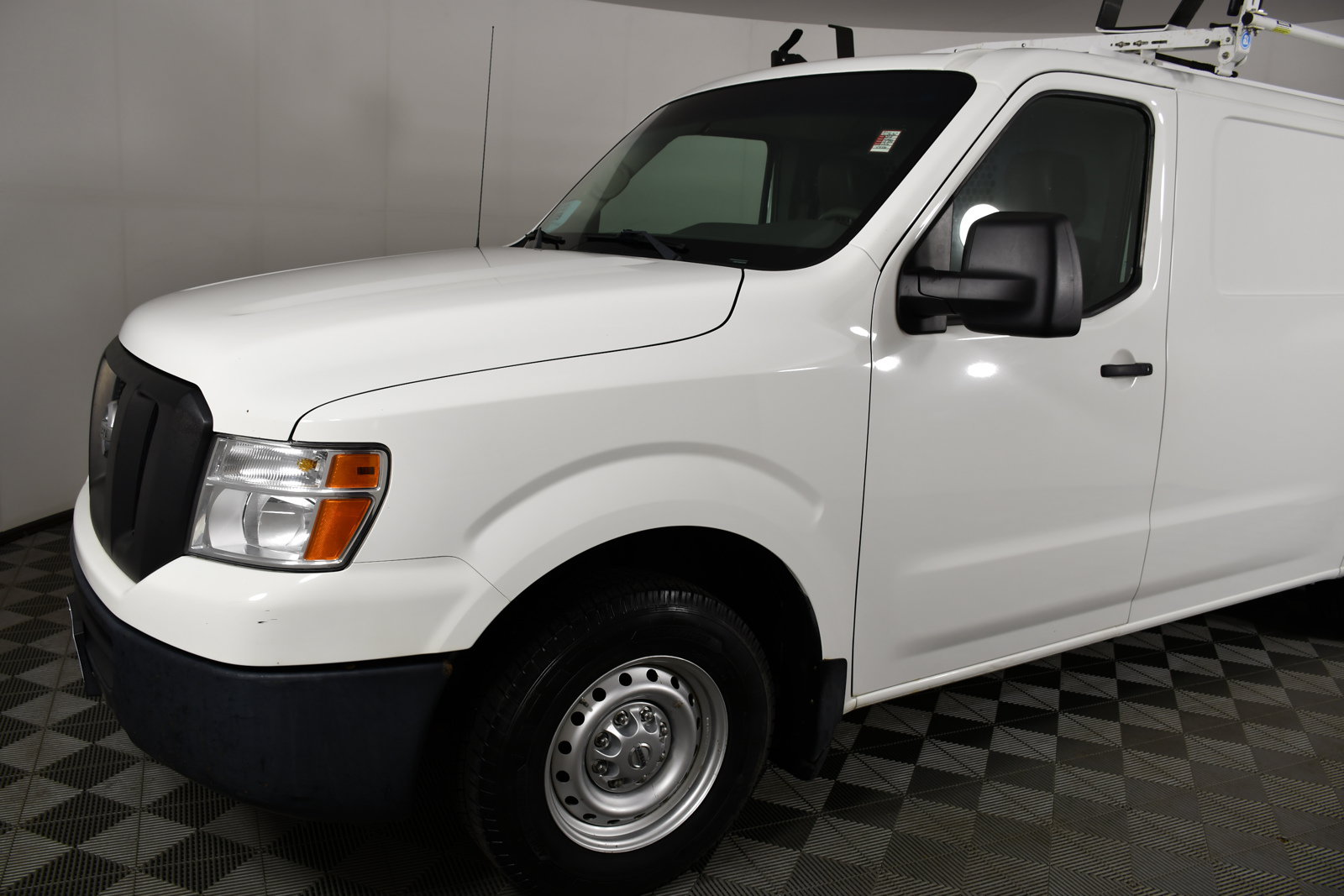 Used 2018 Nissan NV 1500 S RWD image 10