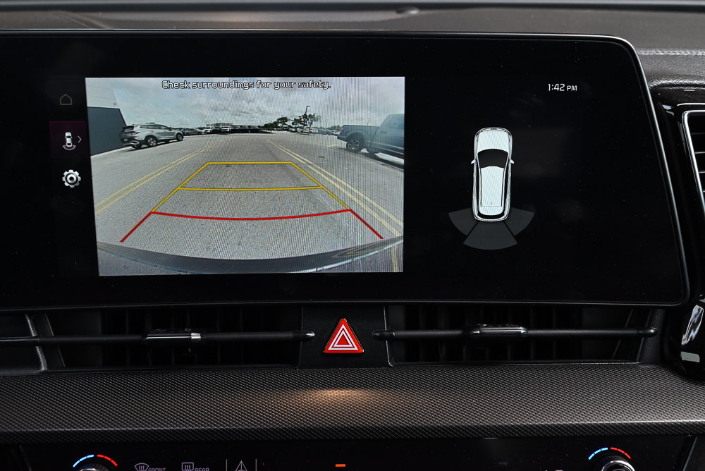 Used 2023 Kia Sportage SX FWD image 11