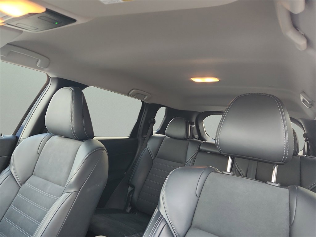 Used 2024 Mitsubishi Outlander SE image 17