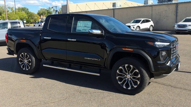New 2026 GMC Canyon Denali AWD/4WD image 7