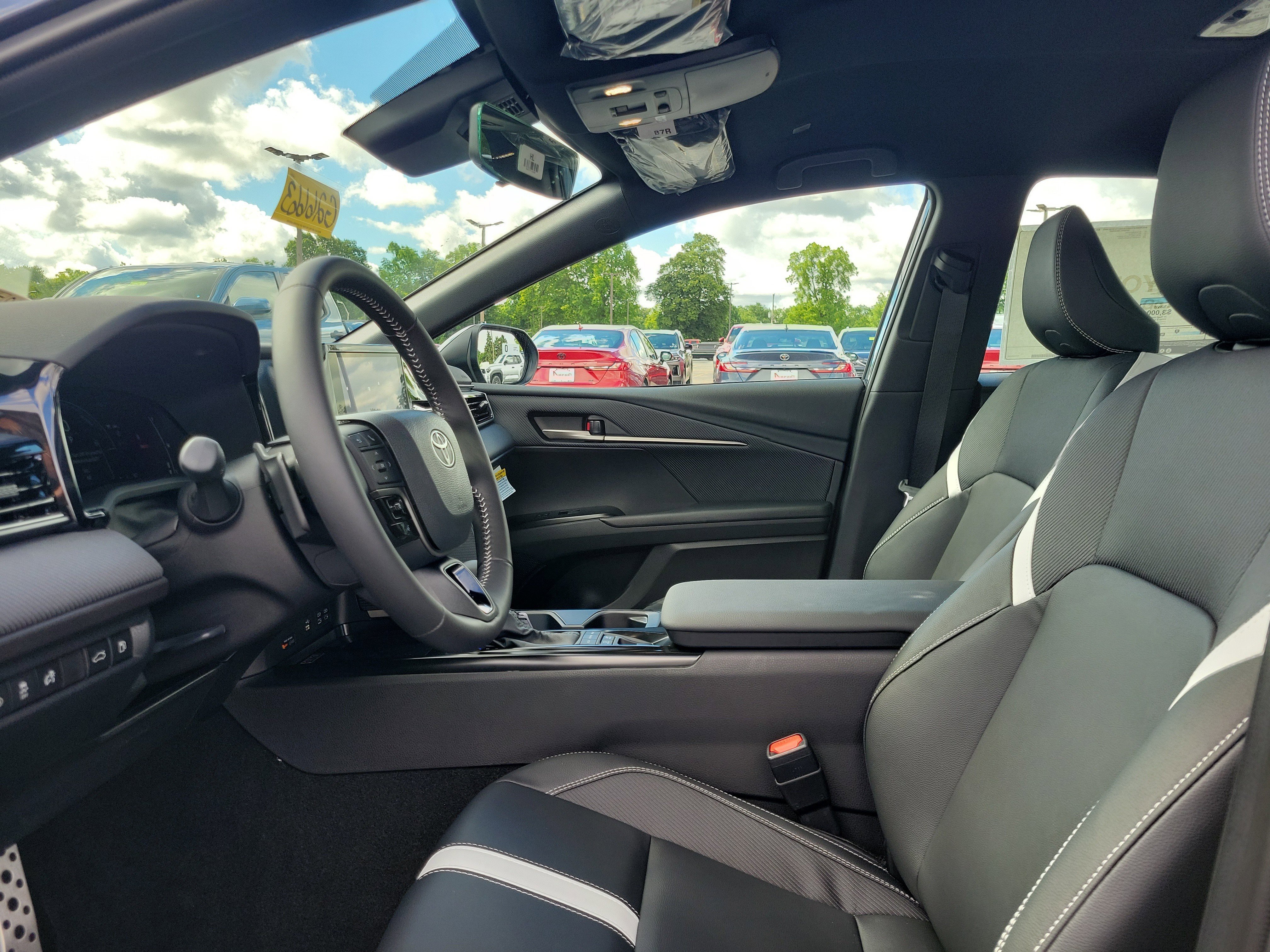 New 2026 Toyota Camry SE FWD image 15