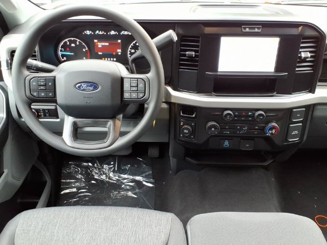 New 2027 Ford F250 XL w/ STX Appearance Package AWD/4WD image 13