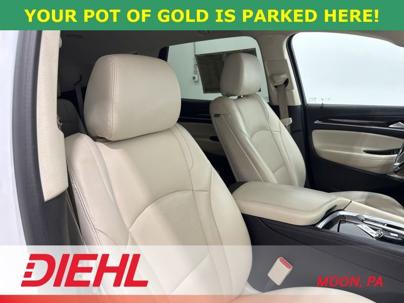 Used 2023 Buick Enclave Essence w/ Sport Touring Edition image 15