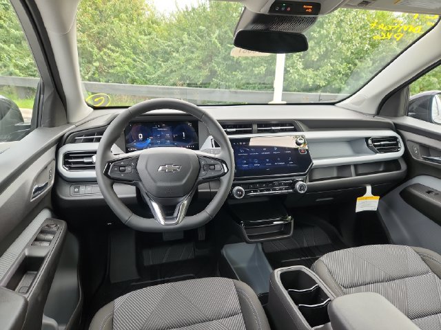 New 2027 Chevrolet Bolt LT w/ Comfort Package FWD image 20