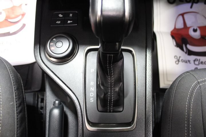 Used 2023 Ford Ranger XLT w/ Equipment Group 301A Mid AWD/4WD image 34