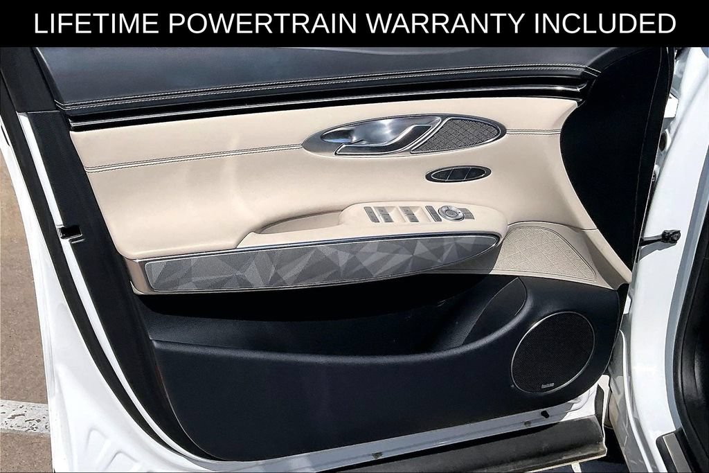 Used 2025 Genesis GV70 3.5T Sport w/ Sport Advanced Package AWD/4WD image 16