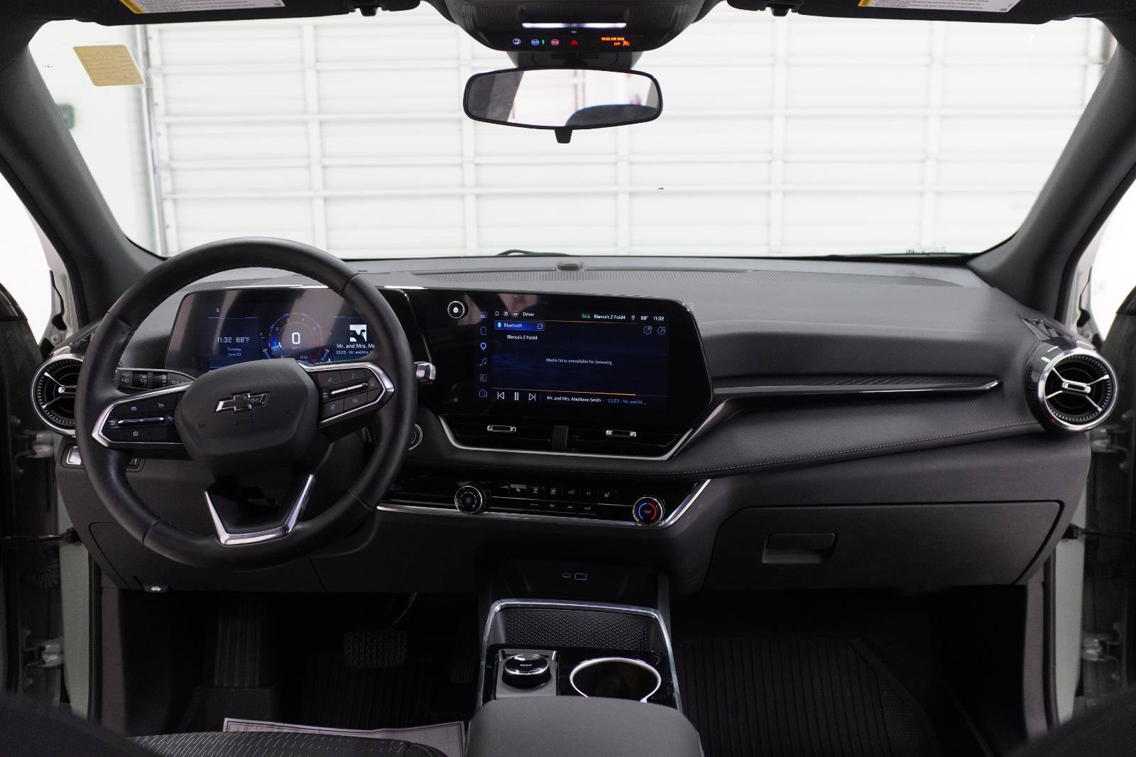 Used 2026 Chevrolet Equinox LT w/ Midnight Edition FWD image 25